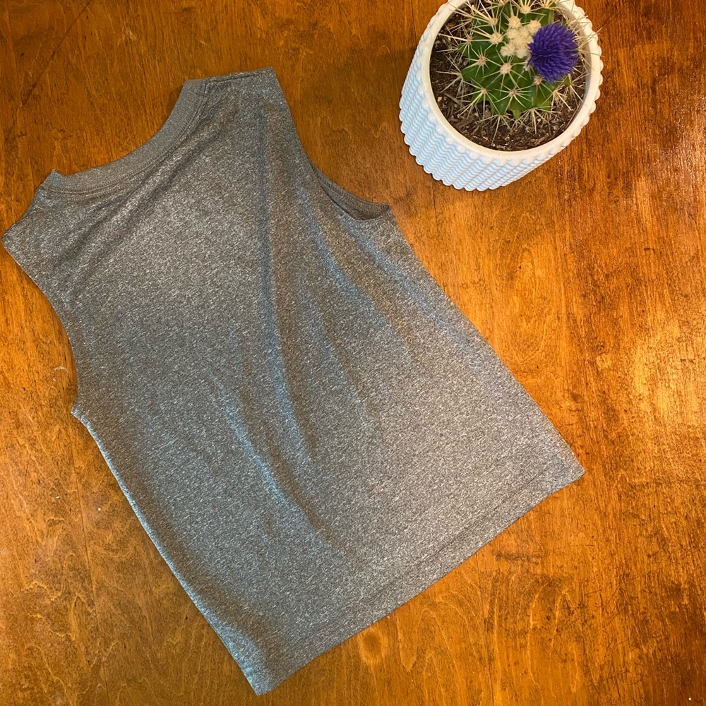 Nike Dri-FIT Gray Tank Top USA Flag Swoosh Boys XS - Picture 2 of 3